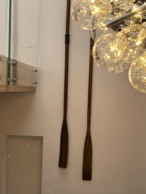 La Piccola Casa Al Lago - Intera Casa Con 3 Camere E 2 Box 萨罗 外观 照片